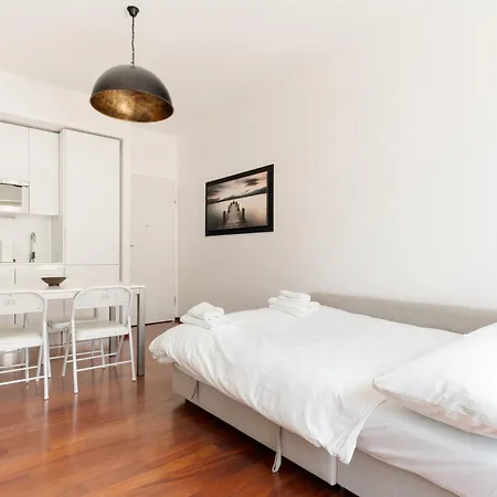 Apartmán Guesthost - Bright Balcony Flat X4 Gioia Mm2